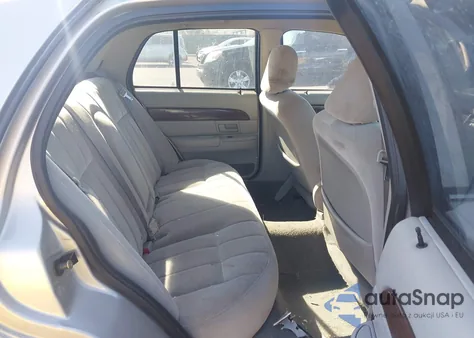 2004 Mercury Grand Marquis Gs z USA, uszkodzony, nr VIN 2MEFM74W24X601454